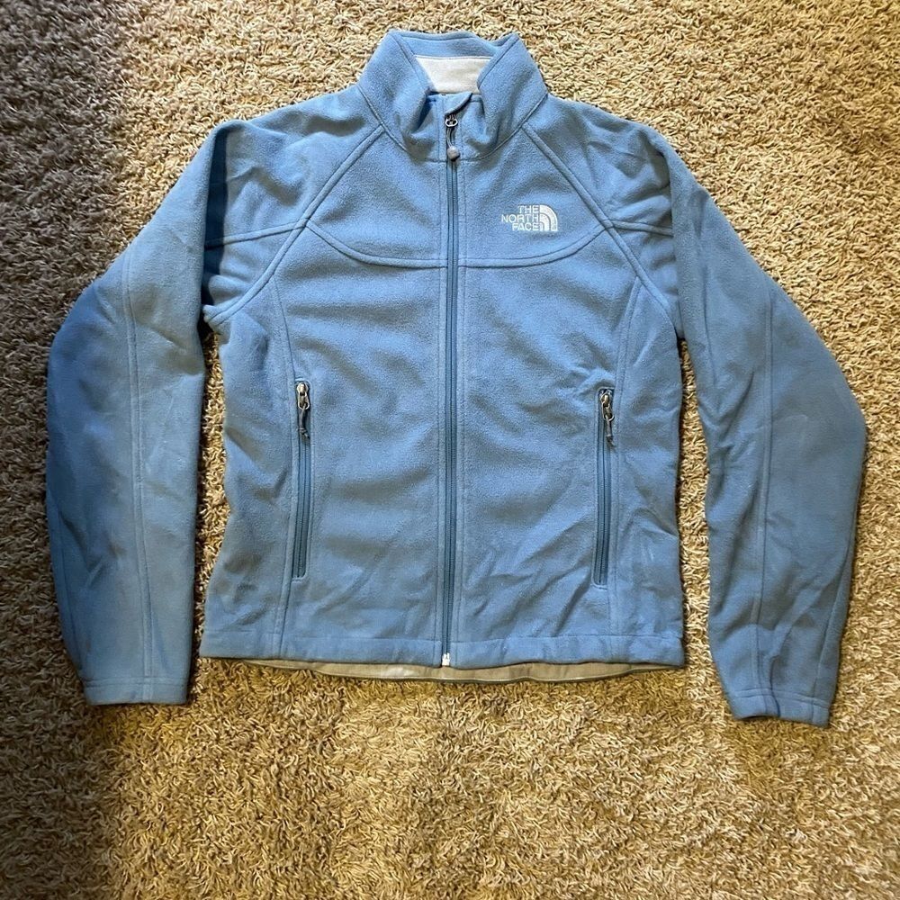 North Face jacket light blue sz S